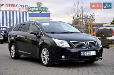 Універсал Toyota Avensis 2011 в Львові