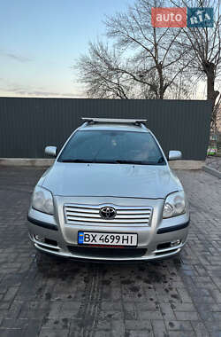 Універсал Toyota Avensis 2003 в Хмельницькому