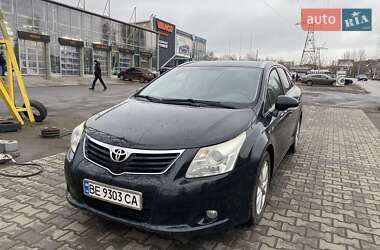 Універсал Toyota Avensis 2010 в Миколаєві