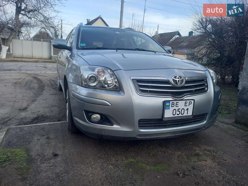 Універсал Toyota Avensis 2008 в 