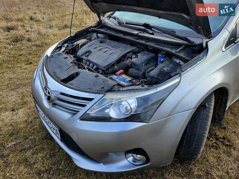 Седан Toyota Avensis 2012 в Ивано-Франковске фото 15 Седан Toyota Avensis 2012 в Ивано-Франковске