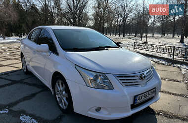 Седан Toyota Avensis 2011 в Харкові