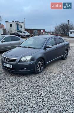 Toyota Avensis 2008