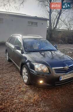 Универсал Toyota Avensis 2007 в Чернигове