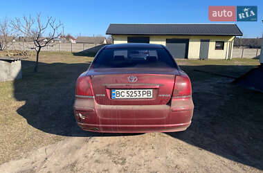 Седан Toyota Avensis 2004 в 
