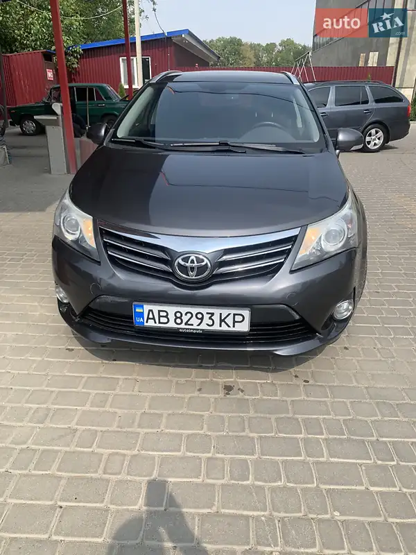 Toyota Avensis 2013 VIN SB1BG76L70E086199 фото оголошення 12 з 47