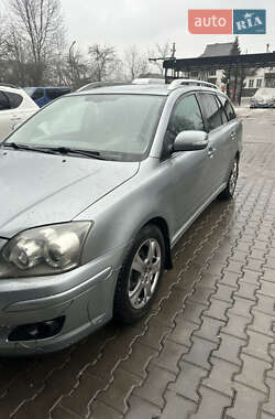 Універсал Toyota Avensis 2008 в Богородчанах