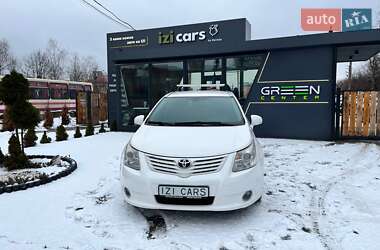 Универсал Toyota Avensis 2011 в Львове