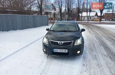 Універсал Toyota Avensis 2011 в Житомирі