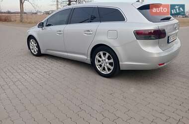 Універсал Toyota Avensis 2010 в Стрию