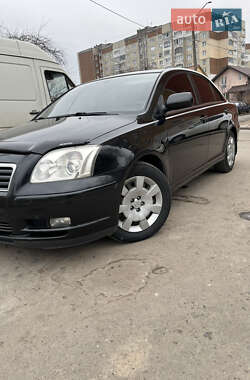 Седан Toyota Avensis 2006 в Львові