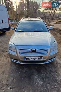 Универсал Toyota Avensis 2003 в Бродах