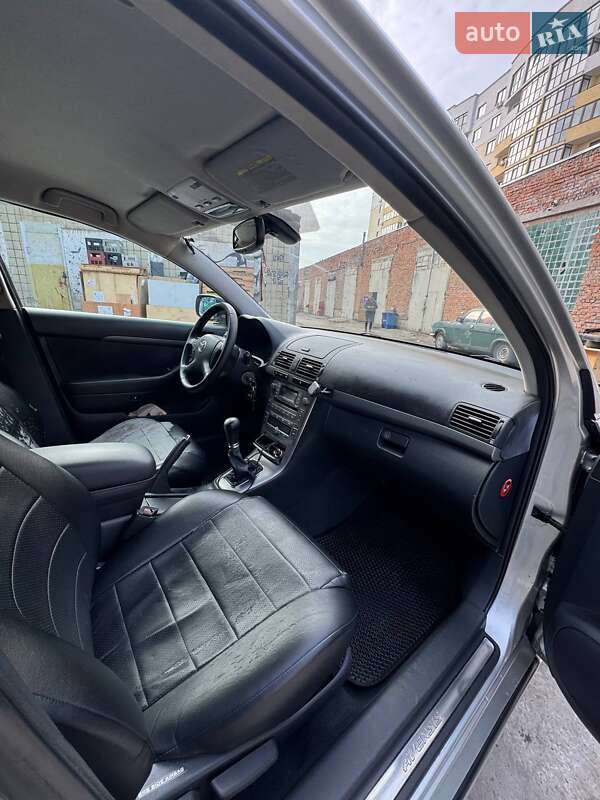 Седан Toyota Avensis 2007 в Львове фото 17 Седан Toyota Avensis 2007 в Львове