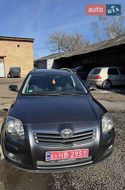 Универсал Toyota Avensis 2008 в Луцке