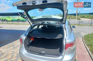 Універсал Toyota Avensis 2009 в 