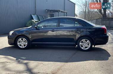 Седан Toyota Avensis 2006 в Киеве