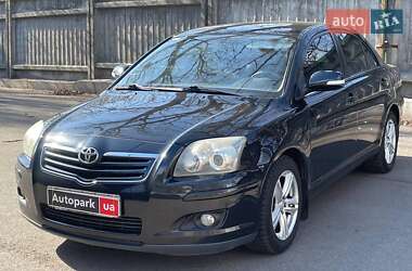 Седан Toyota Avensis 2006 в Киеве