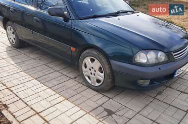 Универсал Toyota Avensis 1999 в Гнивани