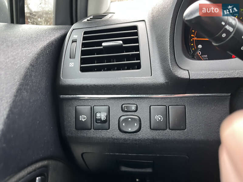 Универсал Toyota Avensis 2008 в Дрогобыче