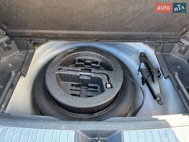 Универсал Toyota Avensis 2007 в Львове