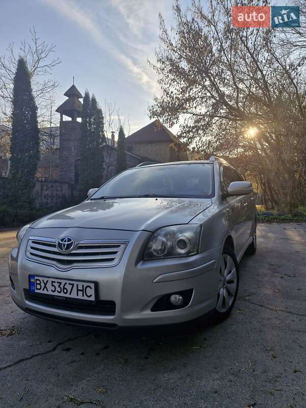 Toyota Avensis 2008