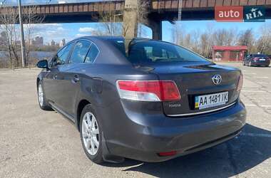 Седан Toyota Avensis 2009 в 