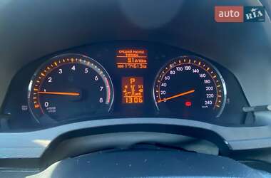 Седан Toyota Avensis 2009 в 