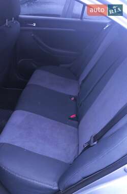 Седан Toyota Avensis 2008 в 
