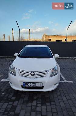 Toyota Avensis 2009