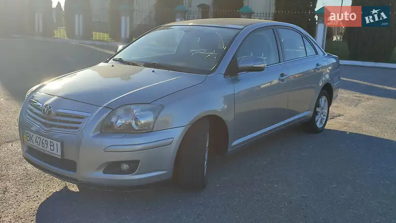 Седан Toyota Avensis 2008 в 