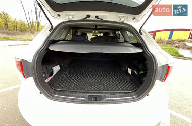 Універсал Toyota Avensis 2010 в 