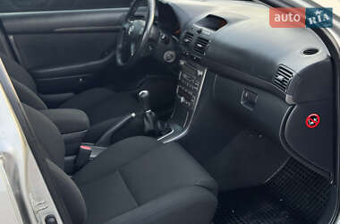 Универсал Toyota Avensis 2006 в 