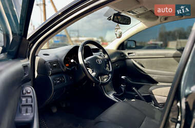 Универсал Toyota Avensis 2006 в 