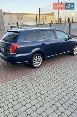 Універсал Toyota Avensis 2005 в 