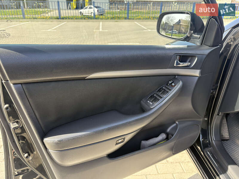 Универсал Toyota Avensis 2007 в Шептицькому