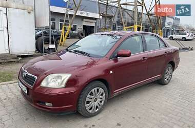 Седан Toyota Avensis 2004 в 