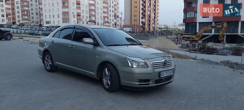 Седан Toyota Avensis 2005 в Тернополе