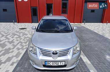 Седан Toyota Avensis 2010 в 