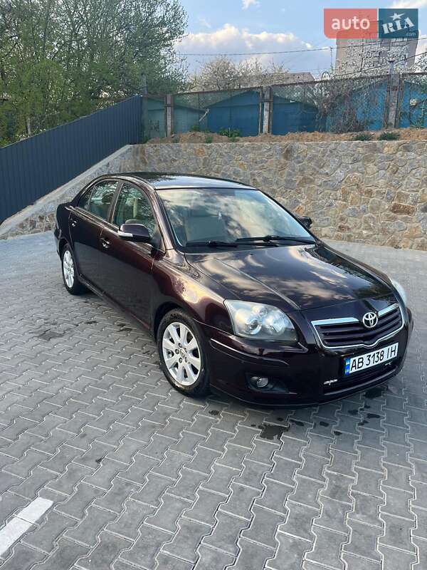Седан Toyota Avensis 2007 в 