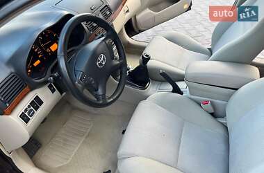 Седан Toyota Avensis 2007 в 