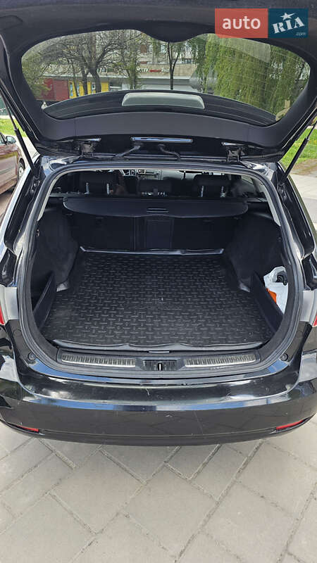 Универсал Toyota Avensis 2009 в Львове