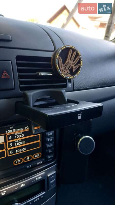 Універсал Toyota Avensis 2007 в Сокалі