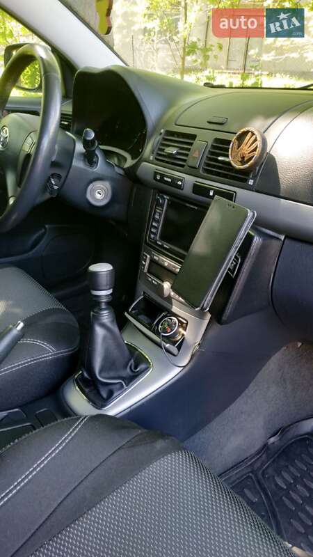 Універсал Toyota Avensis 2007 в Сокалі