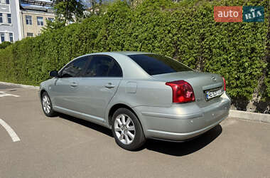 Седан Toyota Avensis 2005 в 