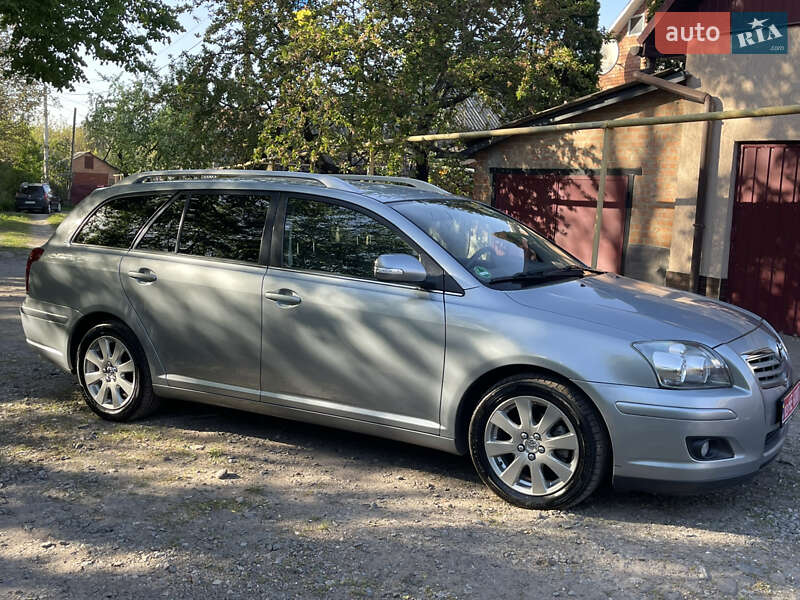 Универсал Toyota Avensis 2008 в Виннице