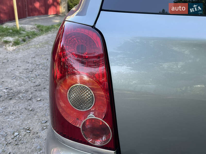 Универсал Toyota Avensis 2008 в Виннице