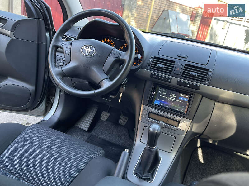 Универсал Toyota Avensis 2008 в Виннице