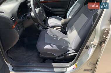 Универсал Toyota Avensis 2003 в 