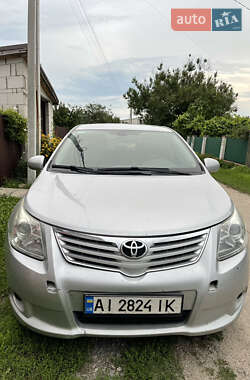Седан Toyota Avensis 2011 в Переяславе