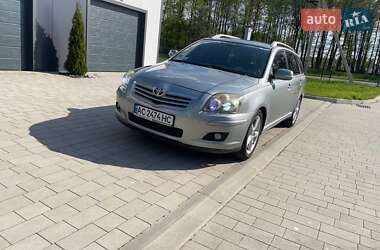 Універсал Toyota Avensis 2007 в Луцьку